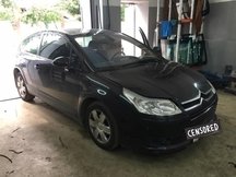 Замена лобового стекла Skoda Fabia фото после работы фото